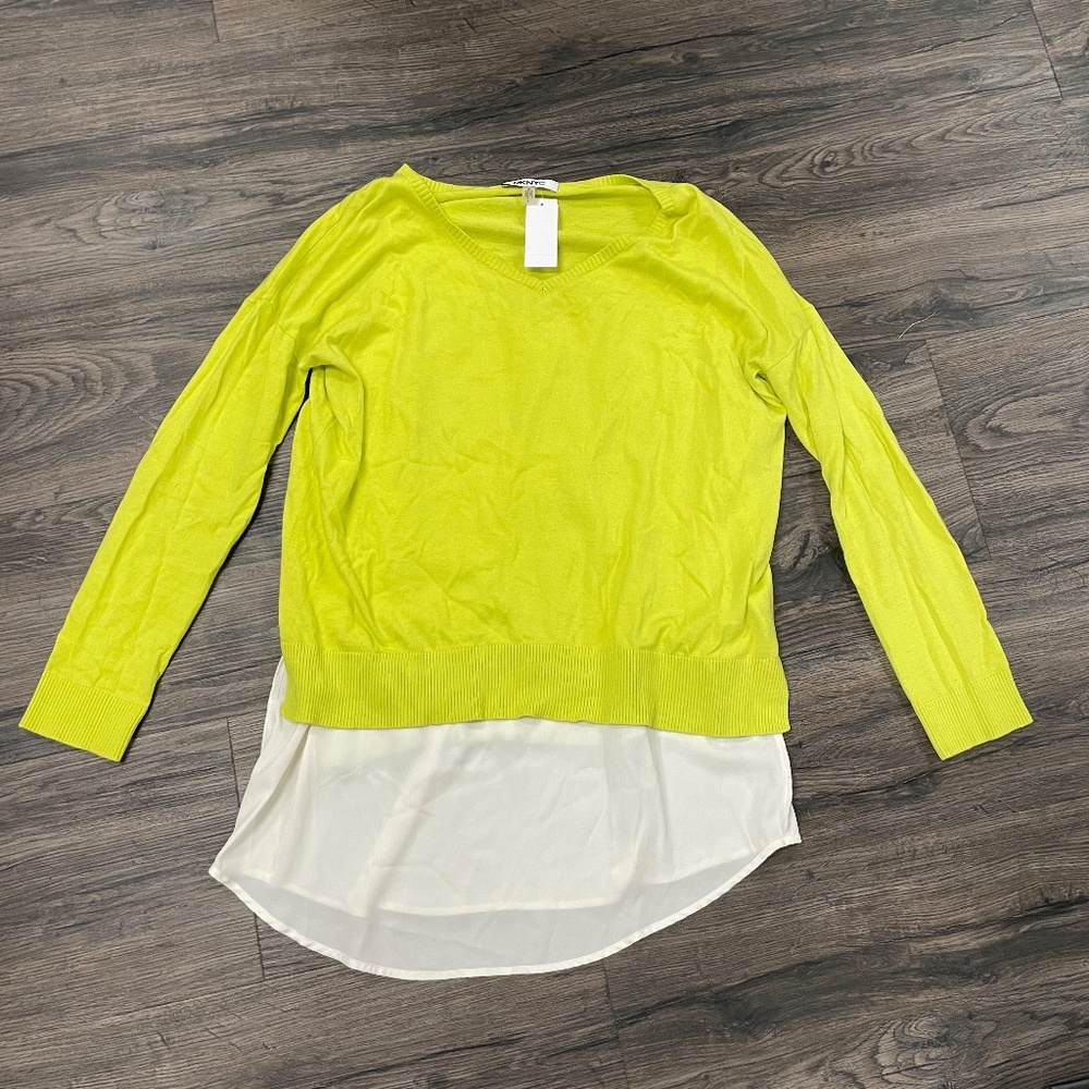 Beautiful Lime Green DKNY Top - Picture 2 of 7